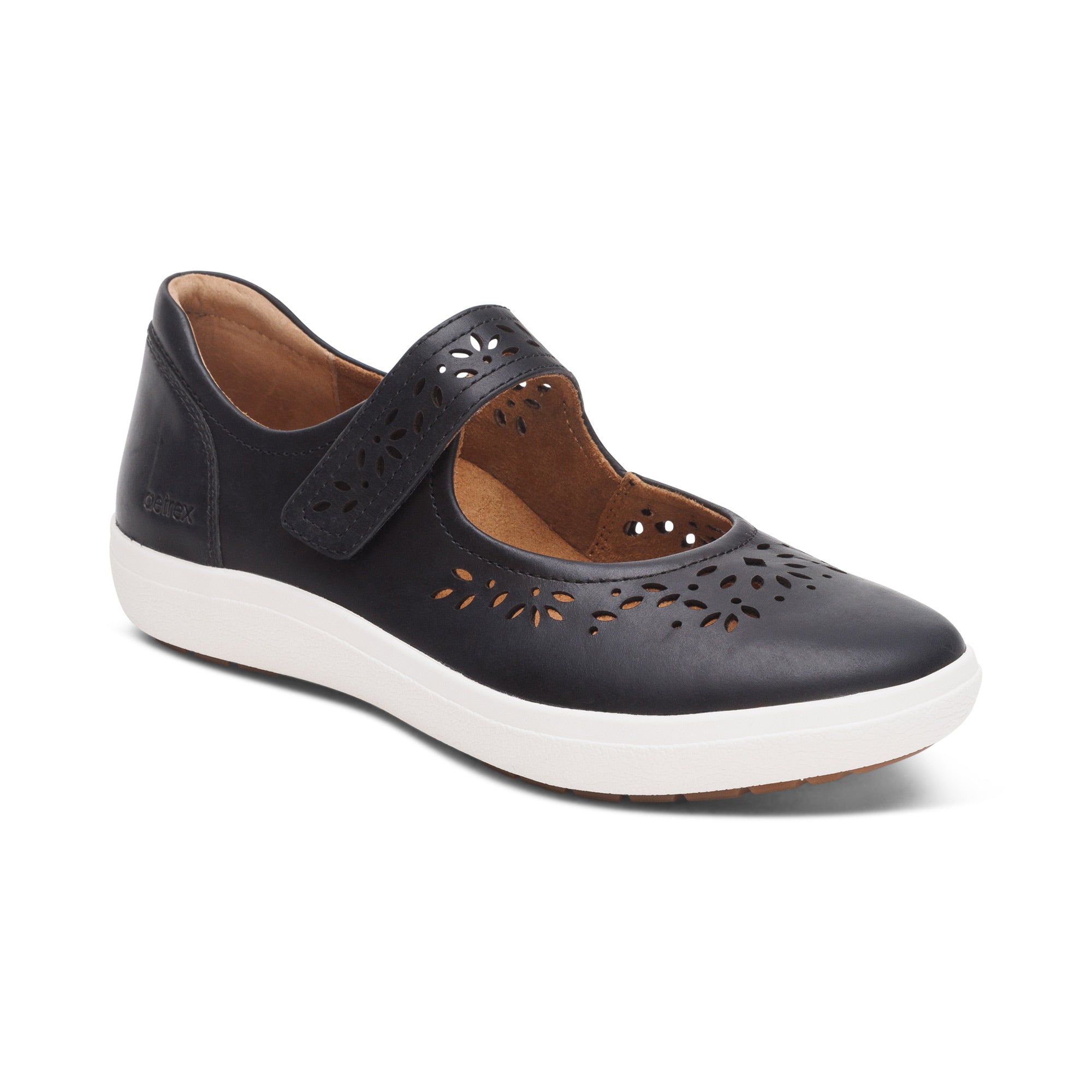 Aetrex Erica - Black Cutout 106