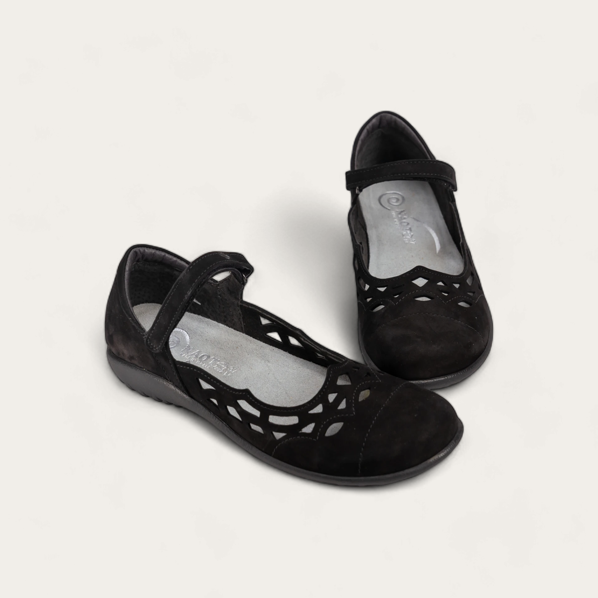 Naot Agathis - Black Velvet Nubuck 108