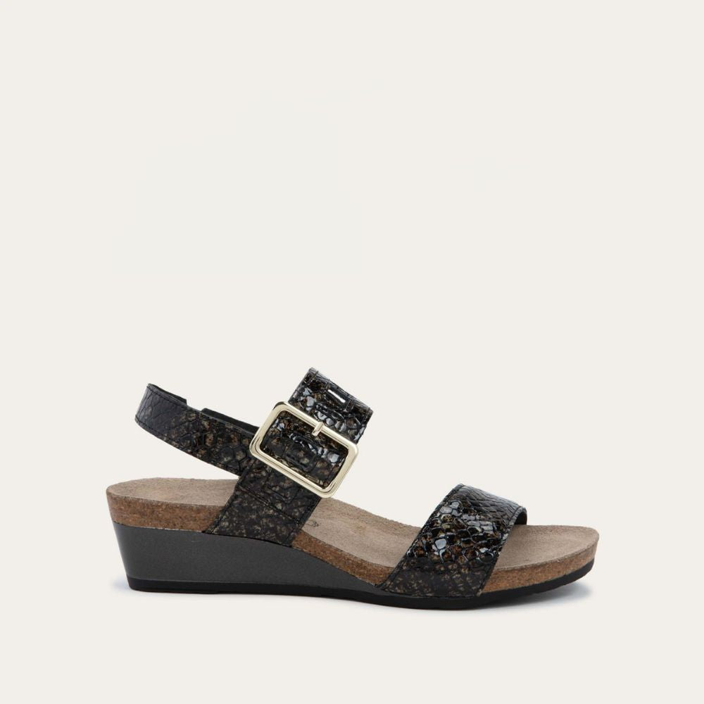 Naot Dynasty - Reptile Patent Leather 104