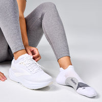 Feetures White 105
