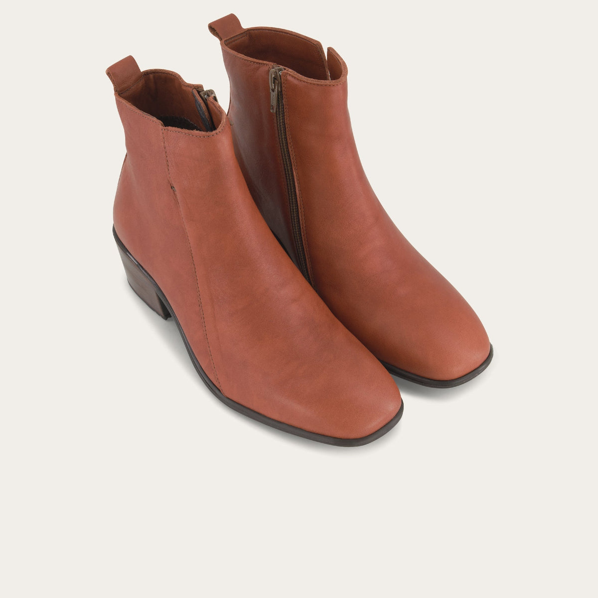 Naot Ethic - Brown Peanut Leather 102