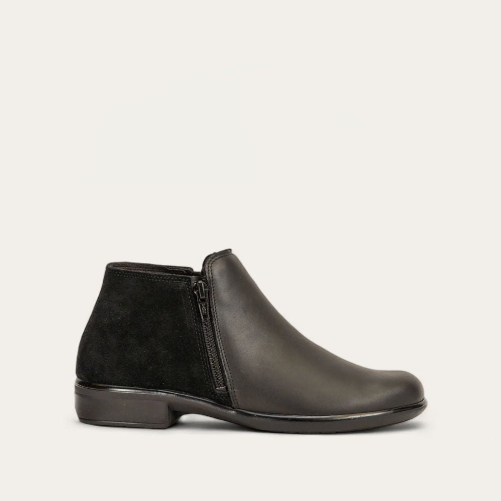 Naot Helm - Black Raven/Black Suede 107