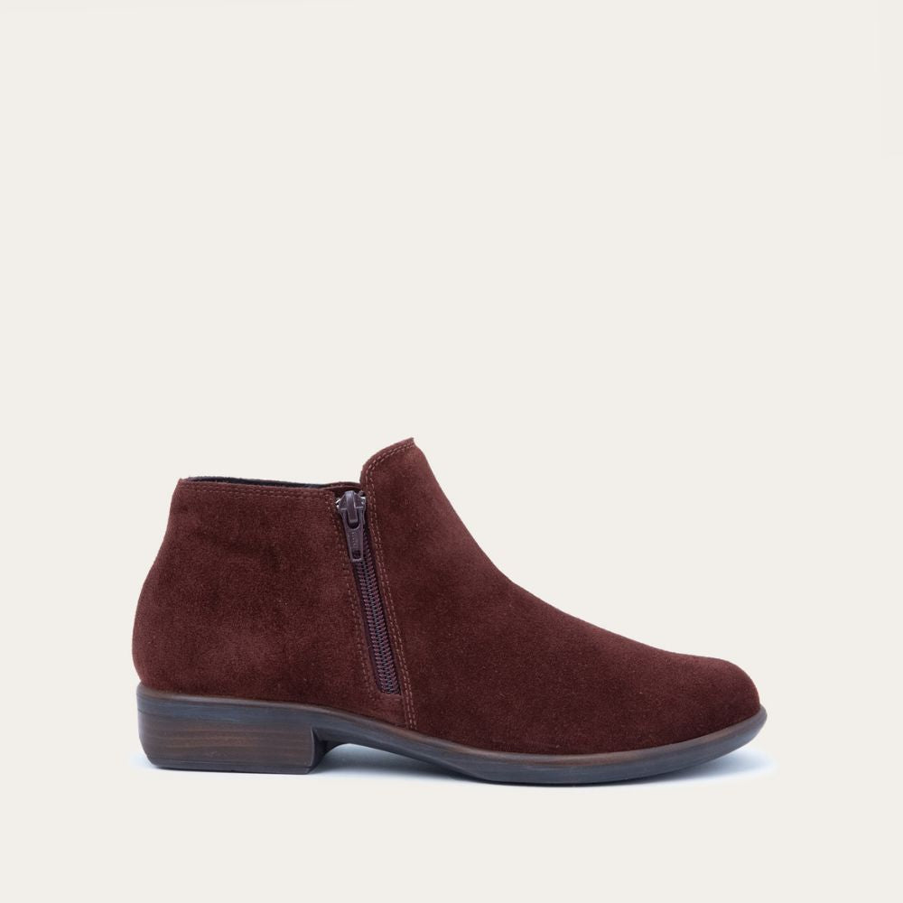 Naot Helm - Cabernet Suede 102