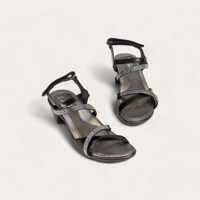 Naot Innovate - Black Madras Lthr/Black w/ Clear Rhinestones 106