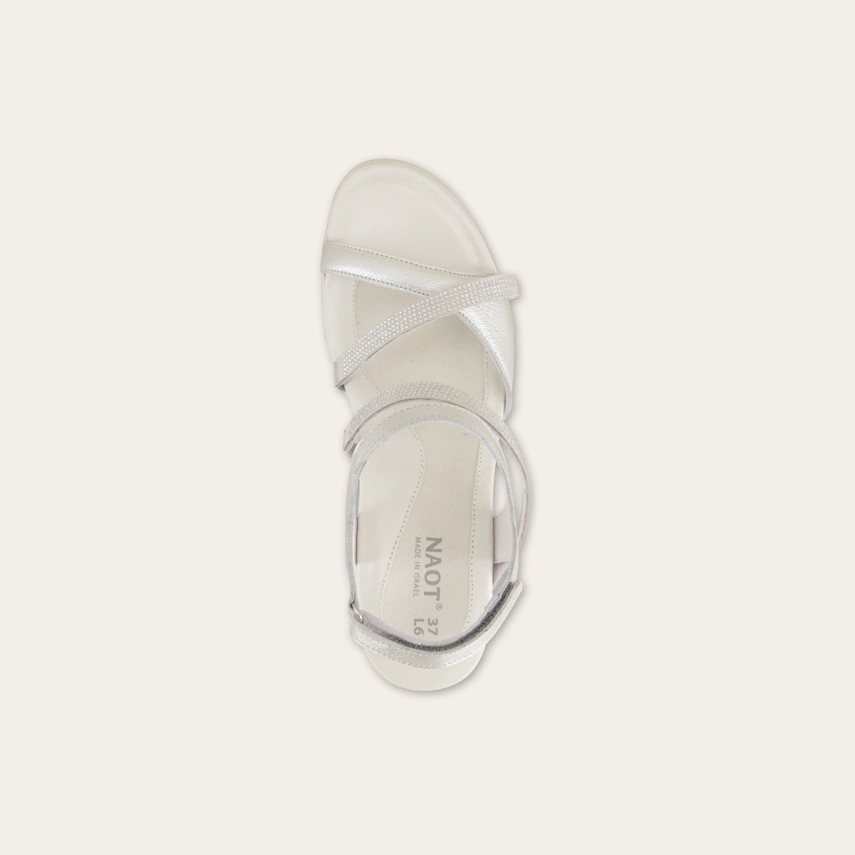 Naot Innovate - Soft Silver Lthr w/ Clear Rhinestones 104