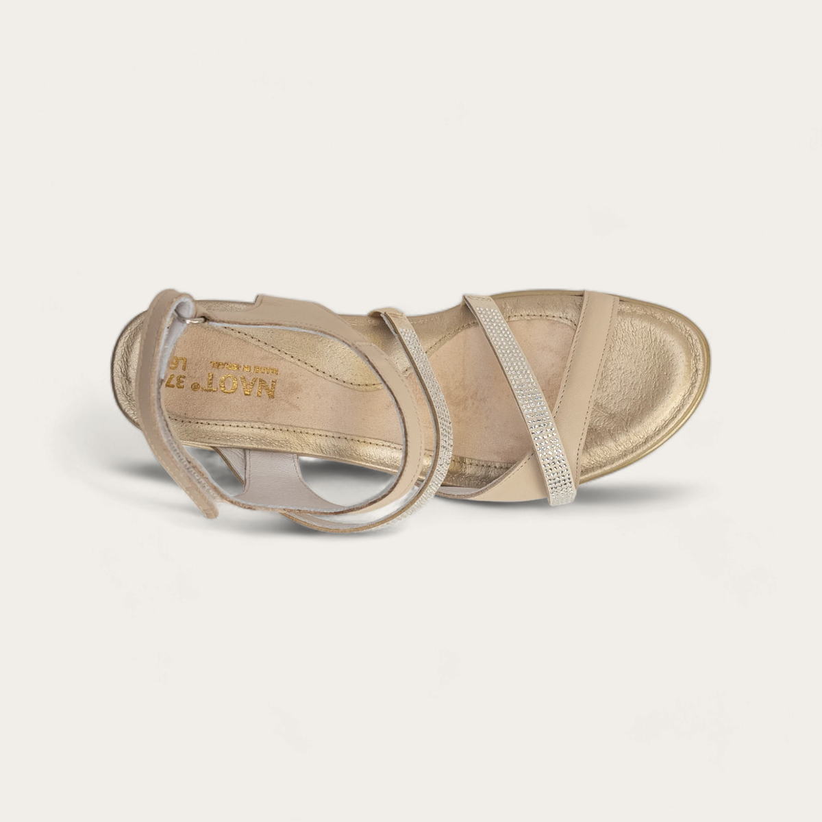Naot Innovate - Soft Ivory Lthr w/ Clear Rhinestones 102