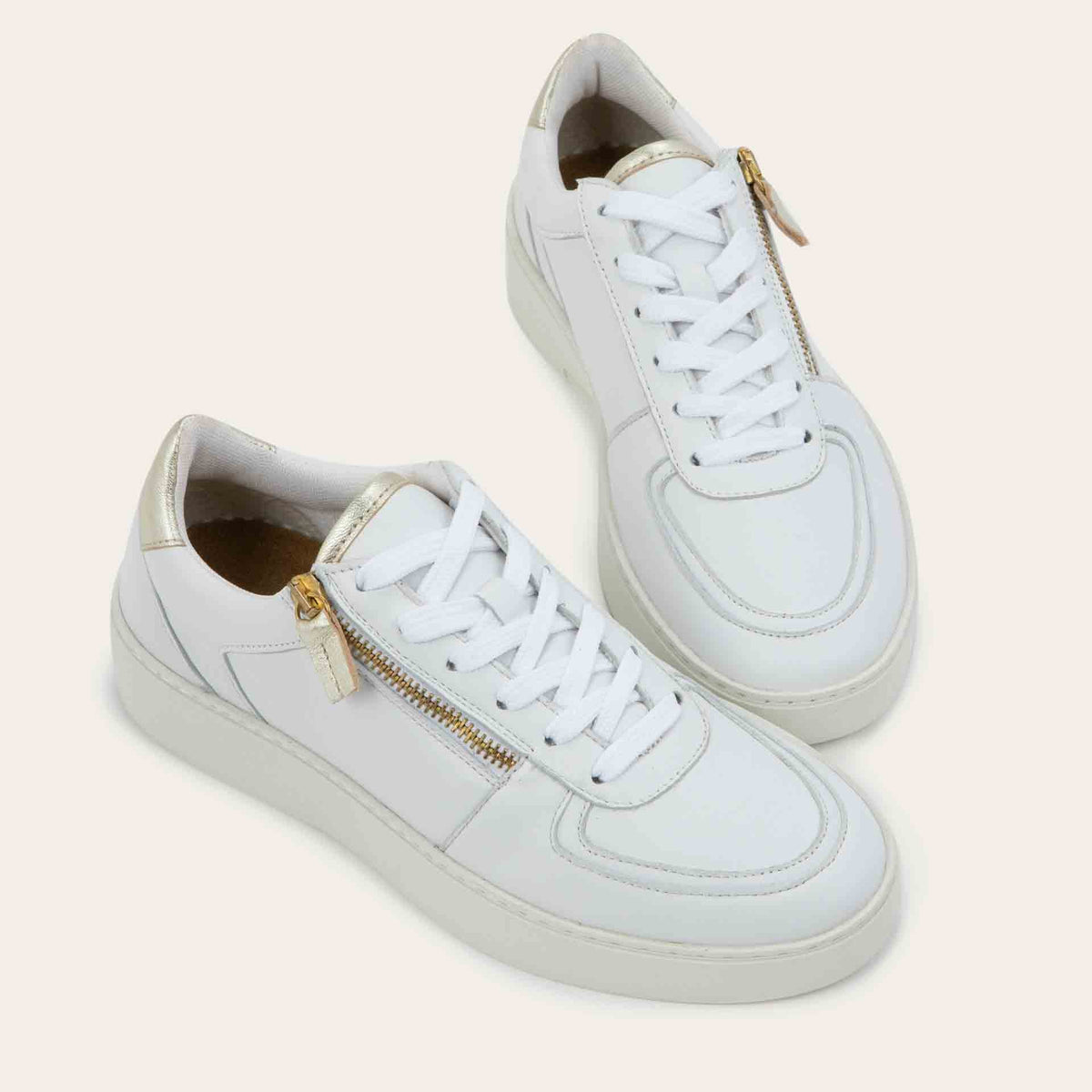 Naot Newbury - White/Gold Combo 101